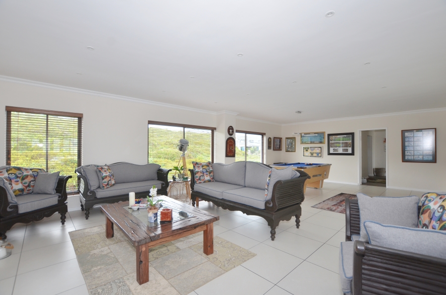 3 Bedroom Property for Sale in Yzerfontein Western Cape